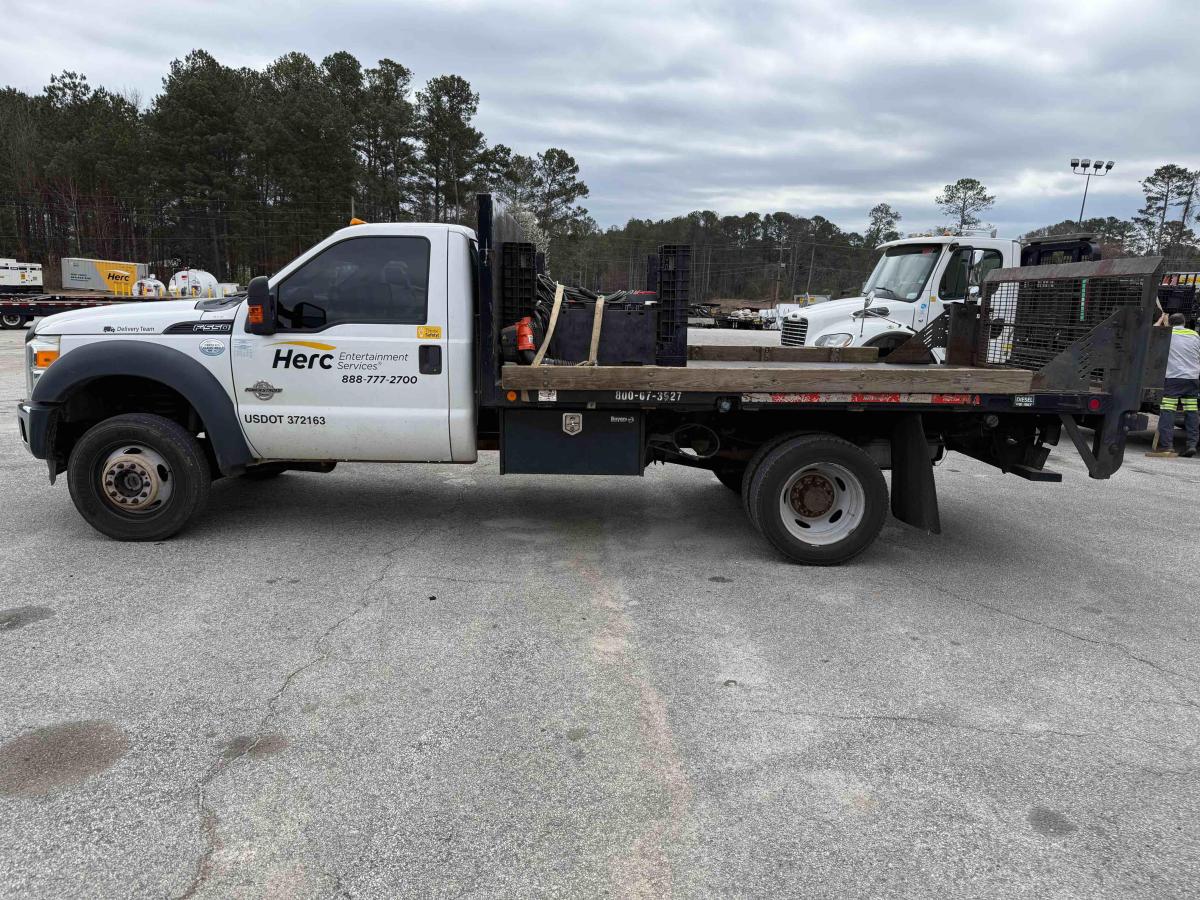 2015 Ford F550