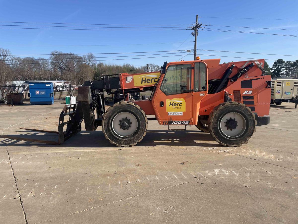 2018 SkyTrak 10042