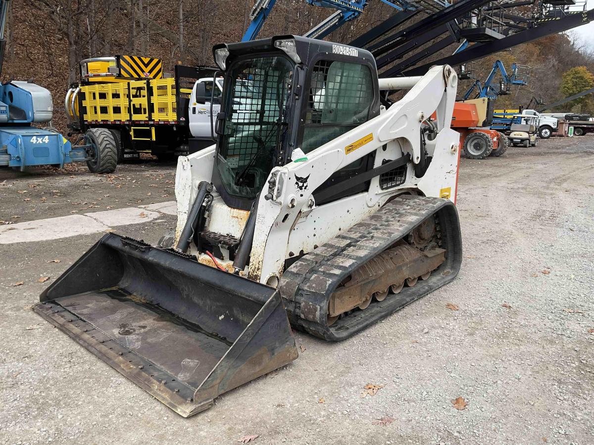 2018 Bobcat T740