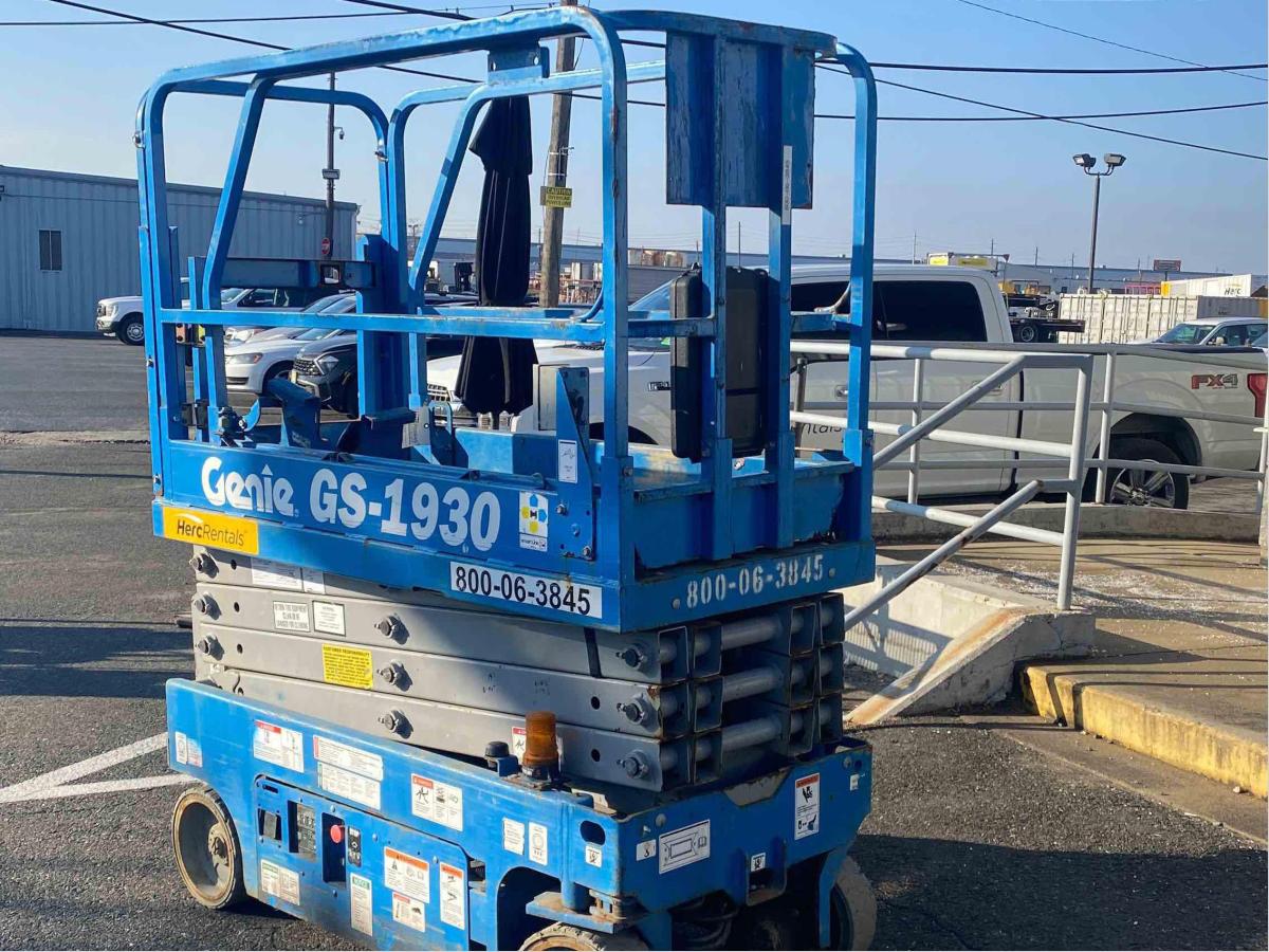 2015 Genie GS-1930
