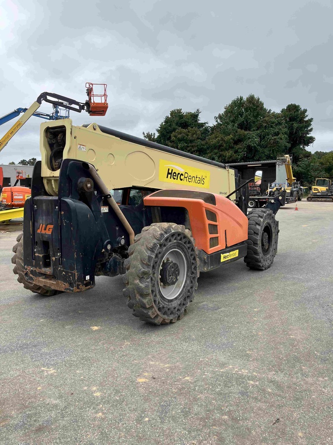 2017 JLG 1255-3