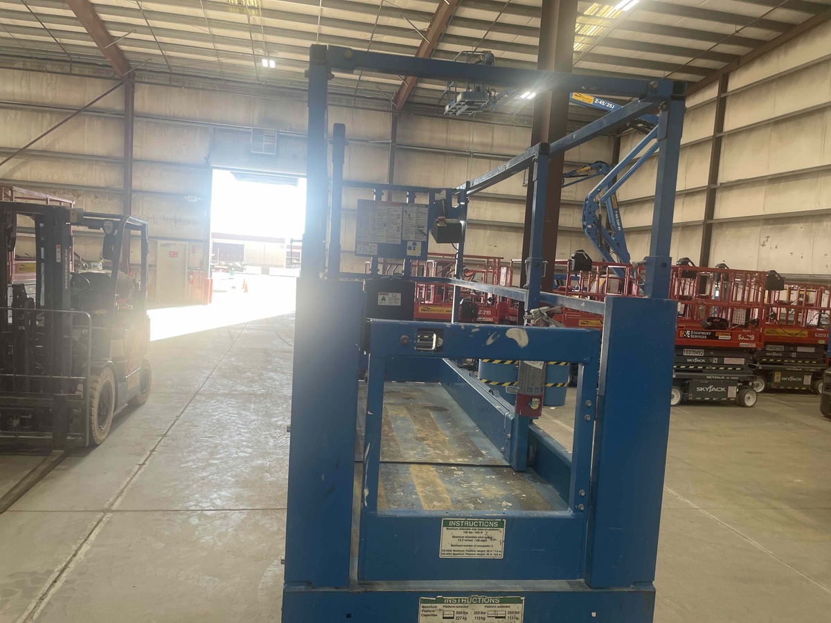 2017 Genie GS-2632-9