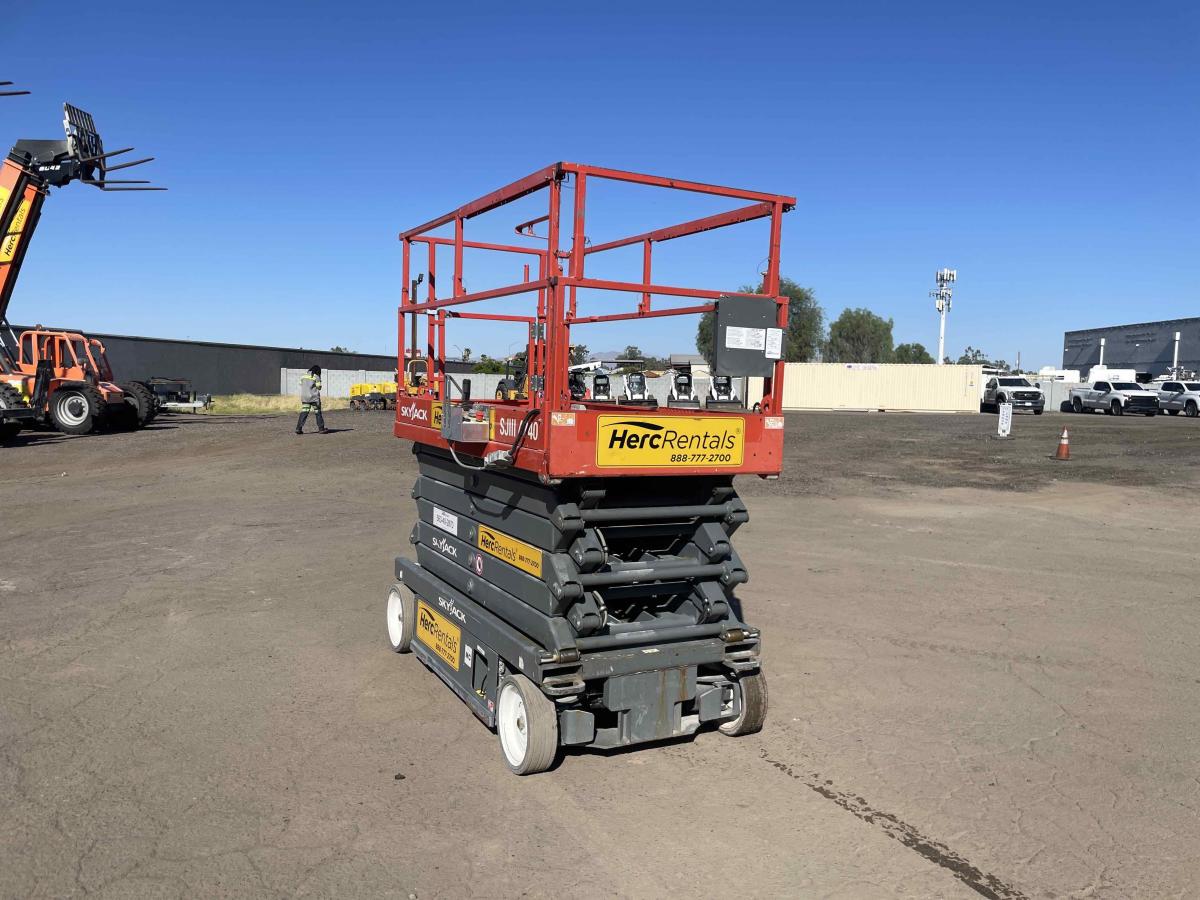 2018 Skyjack SJ4740-6