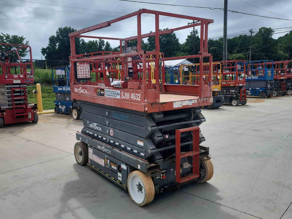 2017 Skyjack SJ4632-2