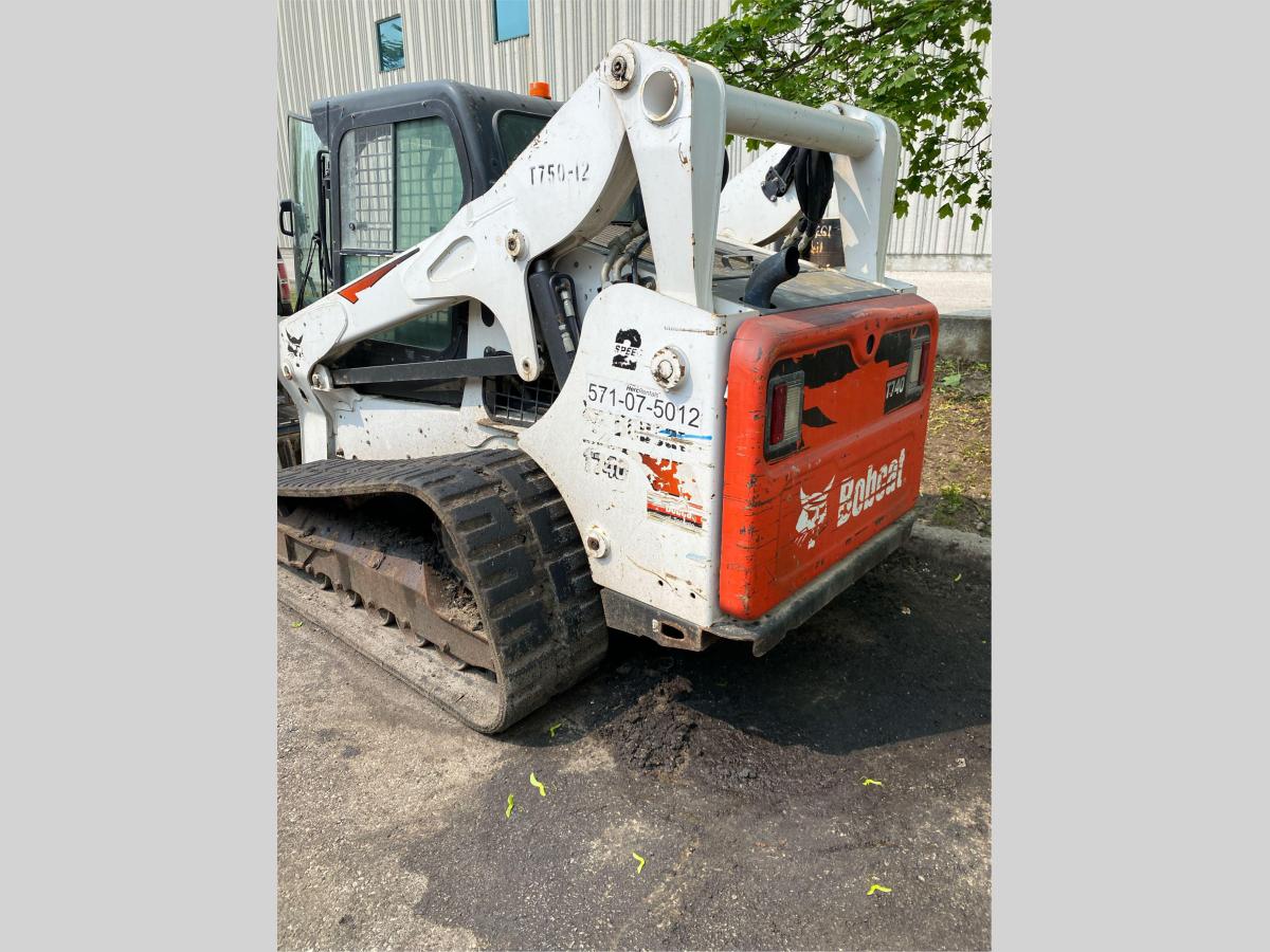 2020 Bobcat T740-2