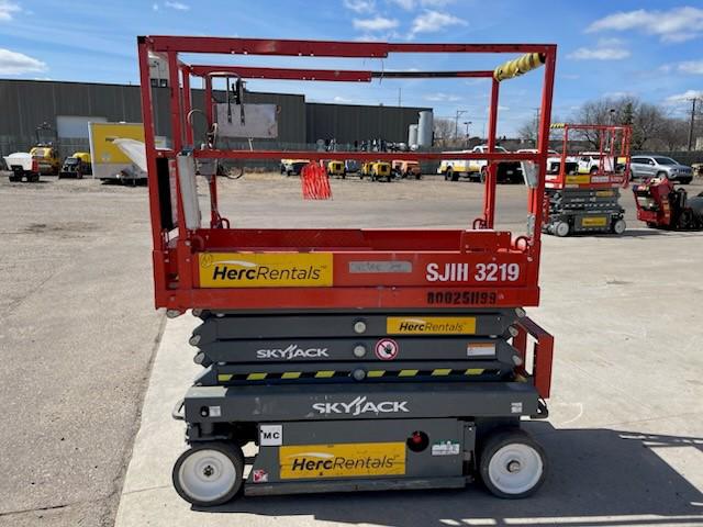 2019 Skyjack SJ3219