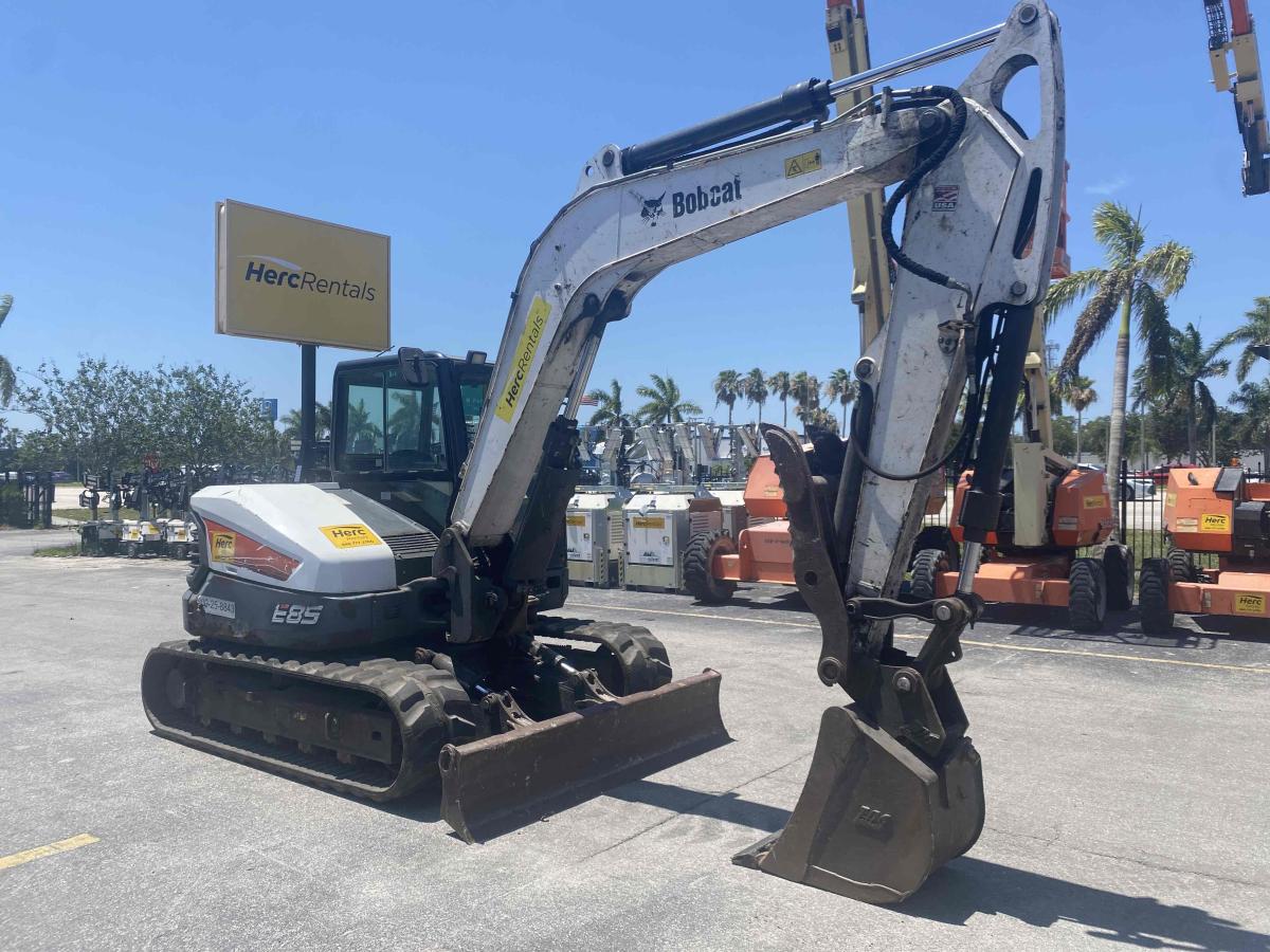 2019 Bobcat E85