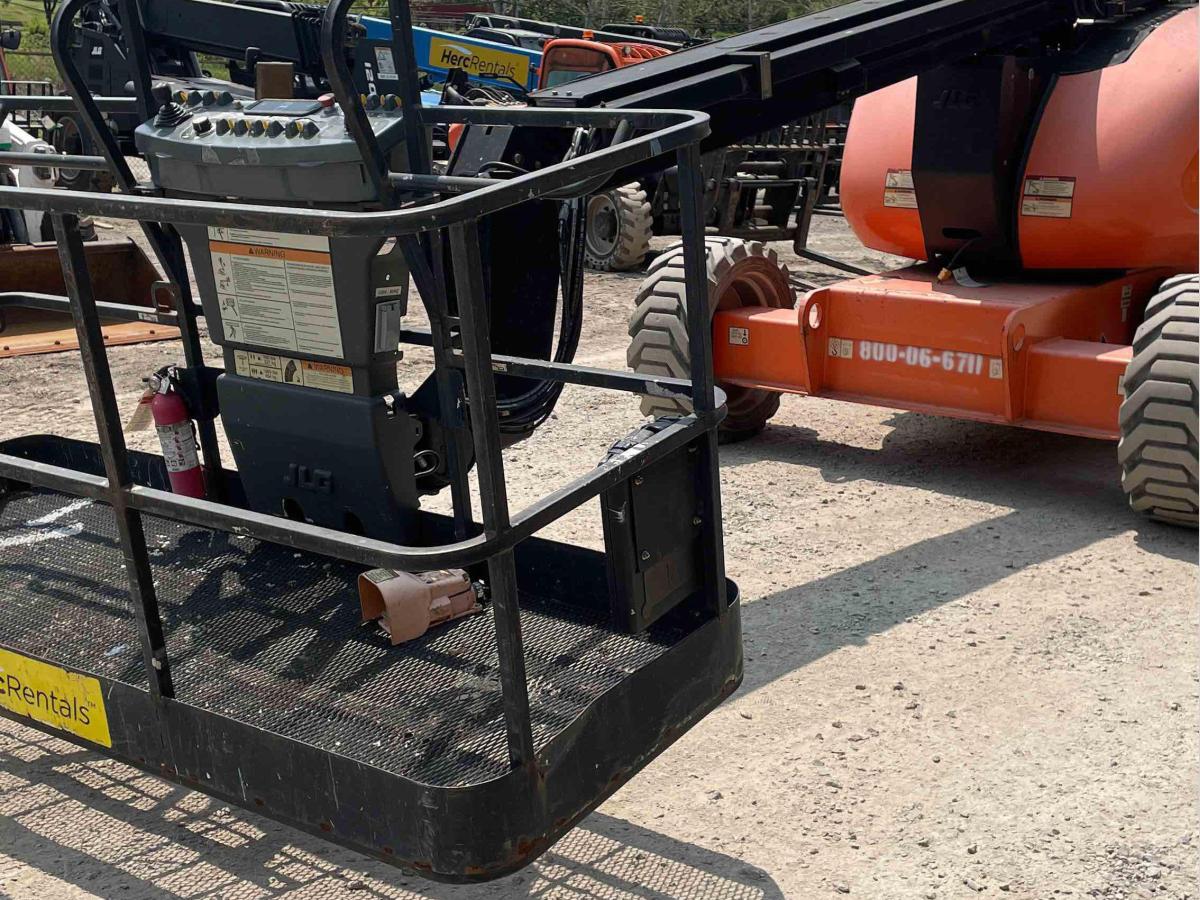 2015 JLG 600A-3