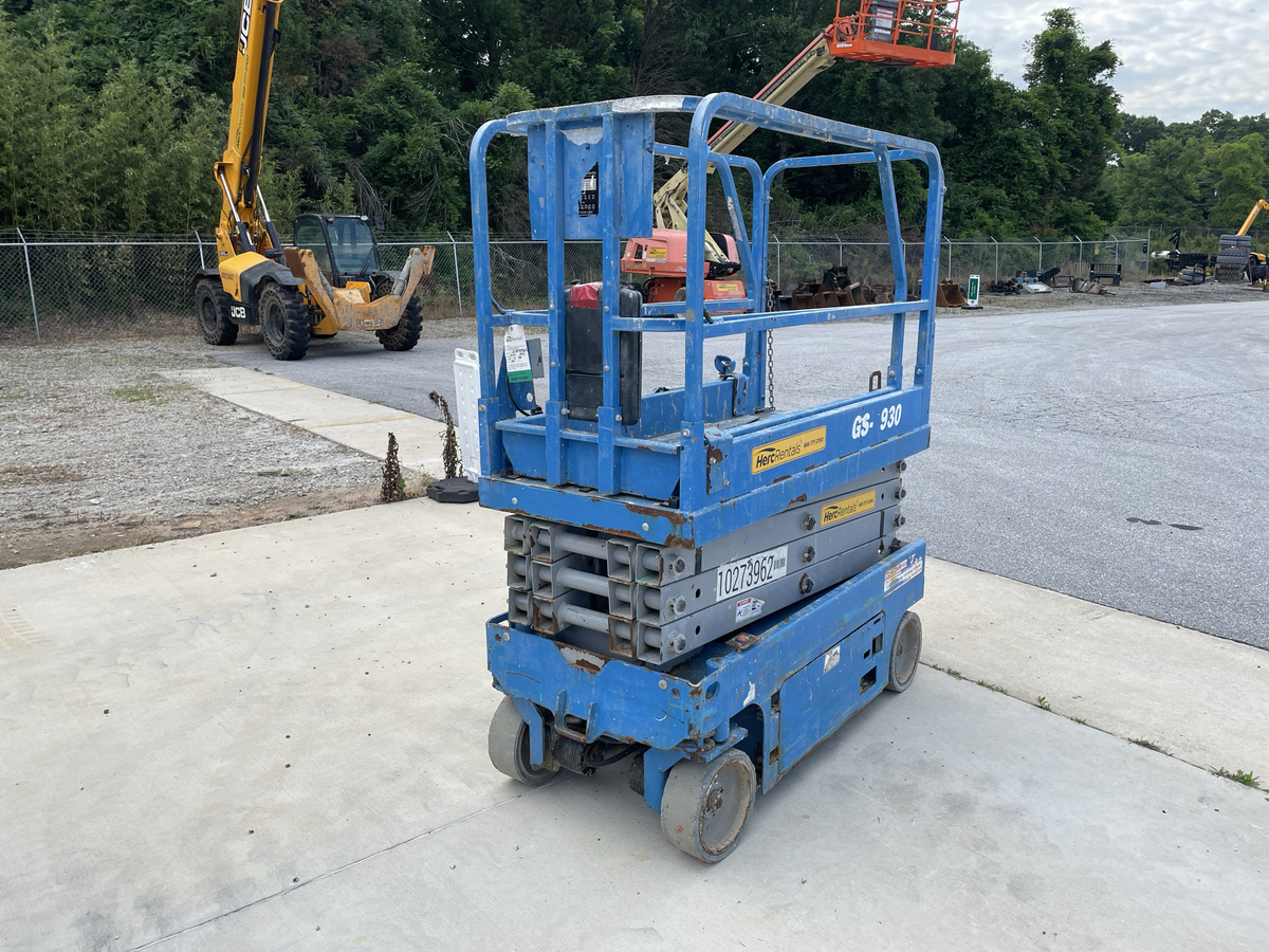 2019 Genie GS-1930