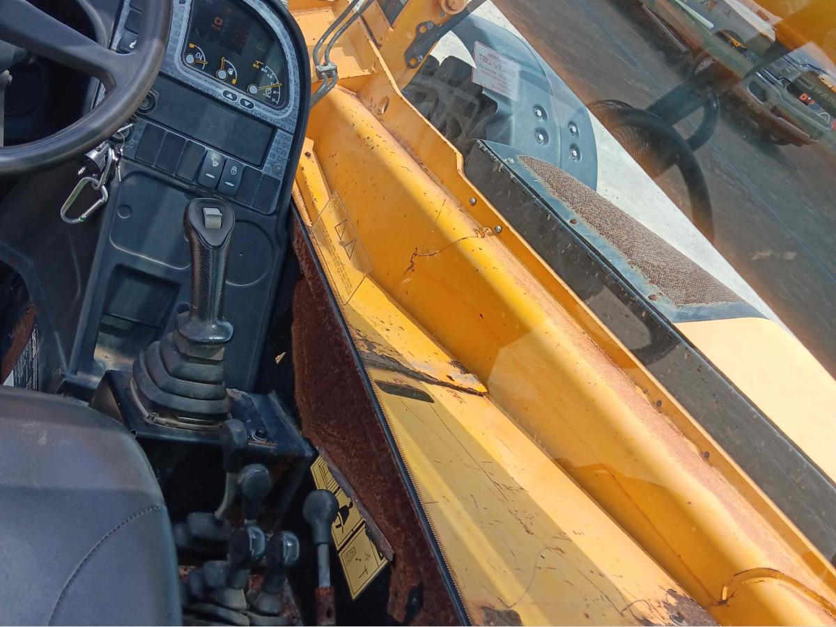 2018 JCB 510-56-6