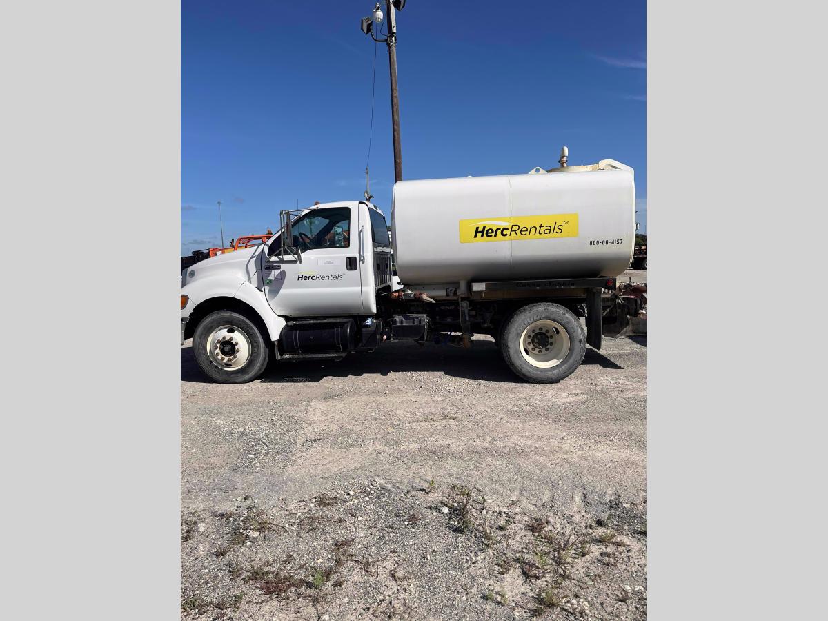 2015 Ford F750