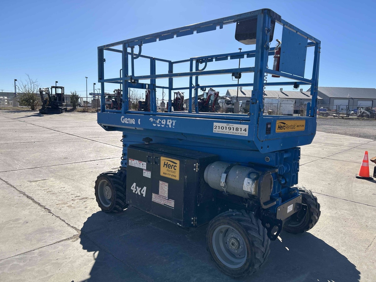 2016 Genie GS-3369 RT