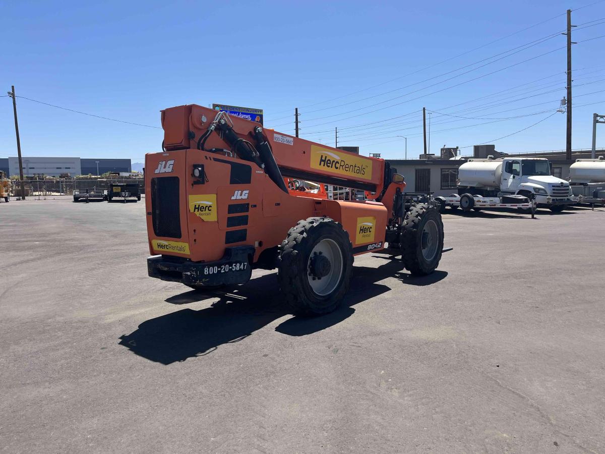 2018 SkyTrak 8042