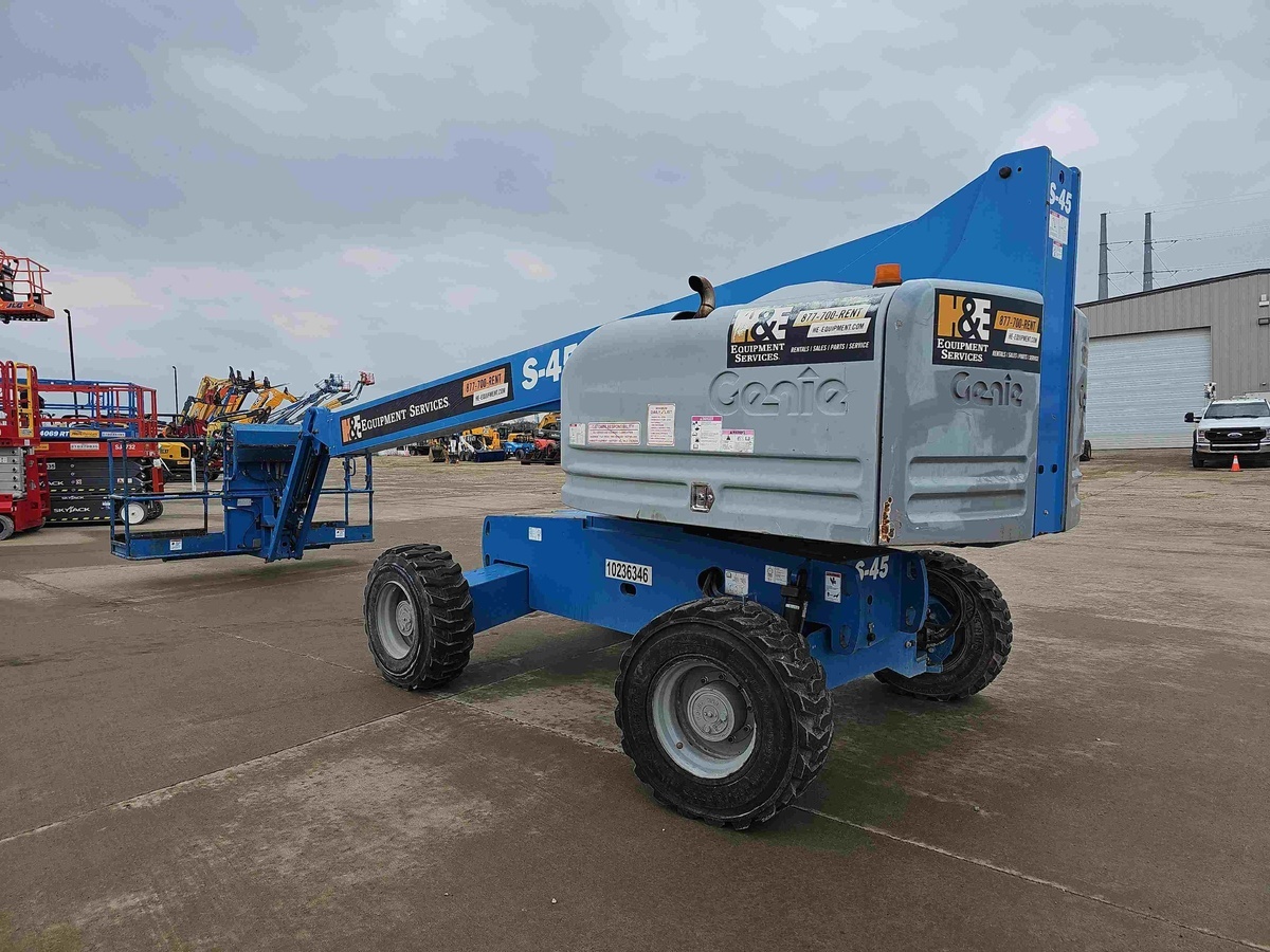 2018 Genie S-45-2
