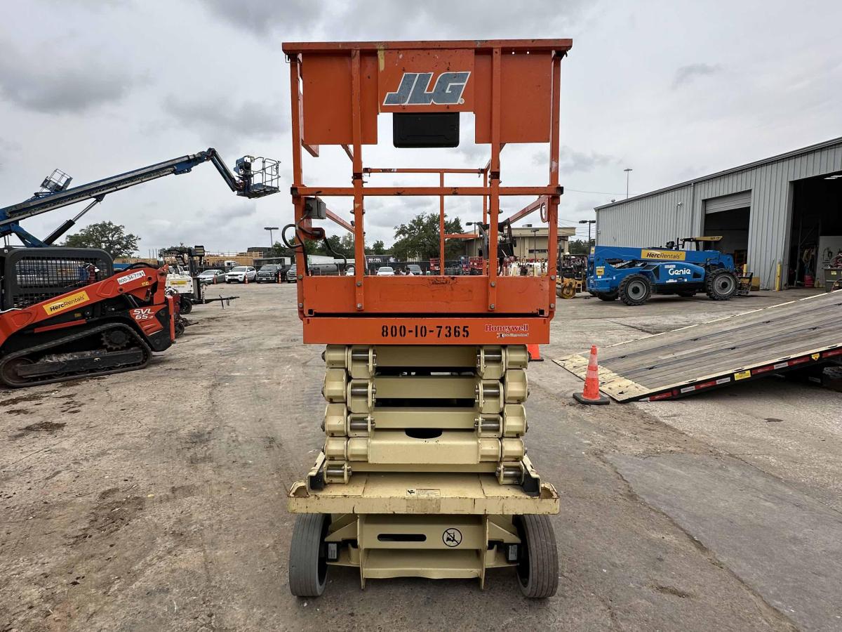 2016 JLG 3248RS