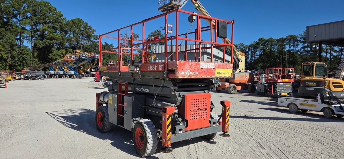 2015 Skyjack SJ8841 RT-8