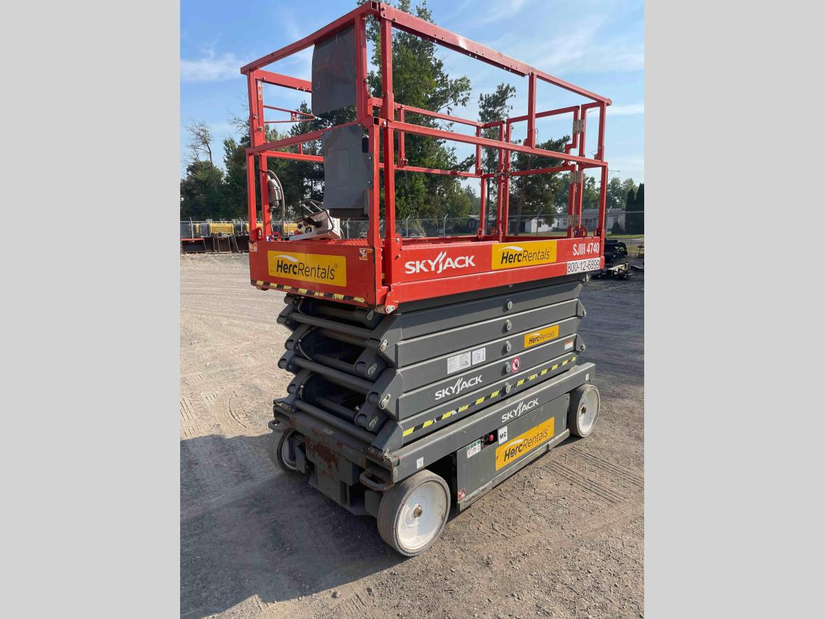2016 Skyjack SJ4740