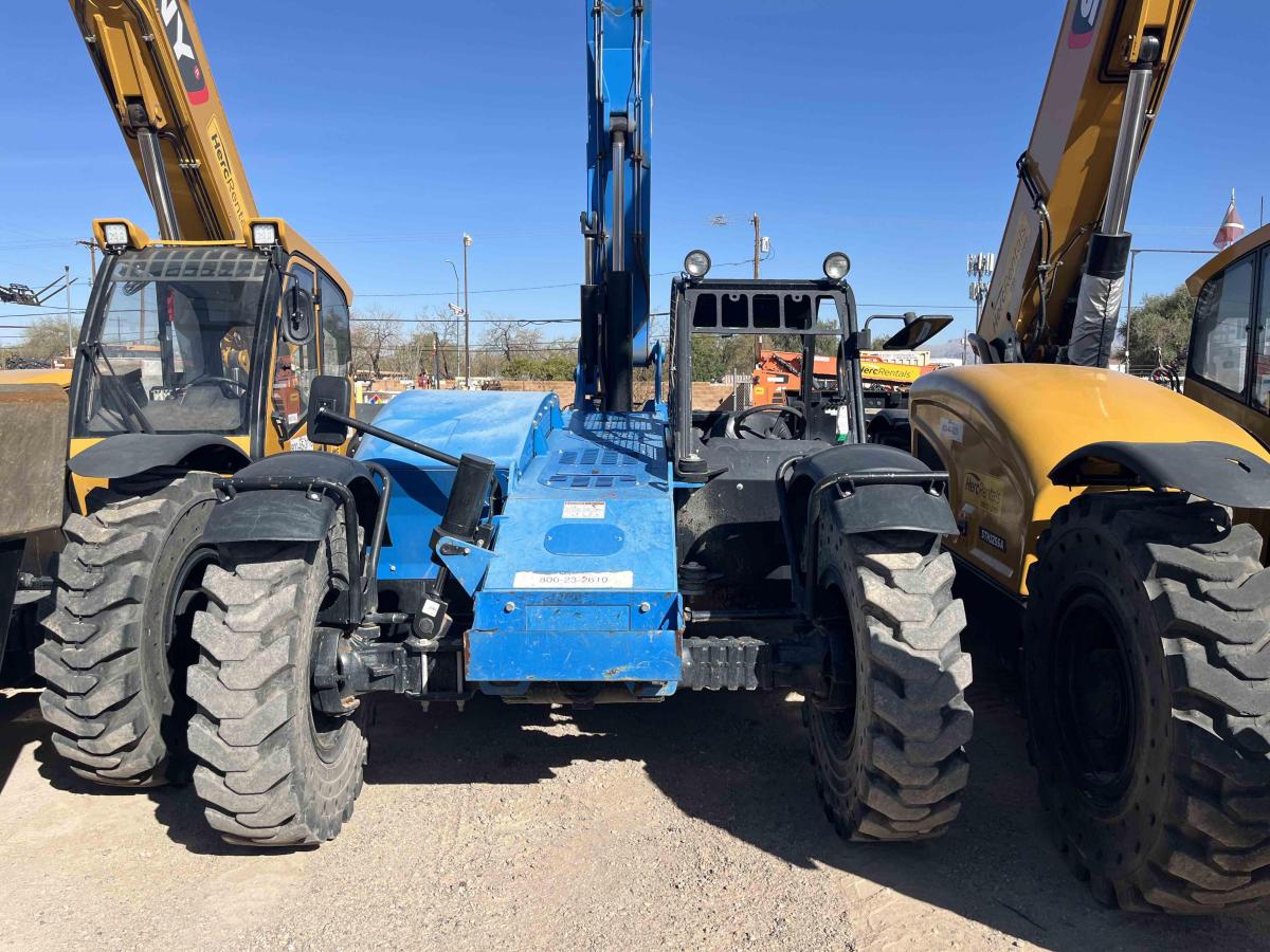 2018 Genie GTH 844