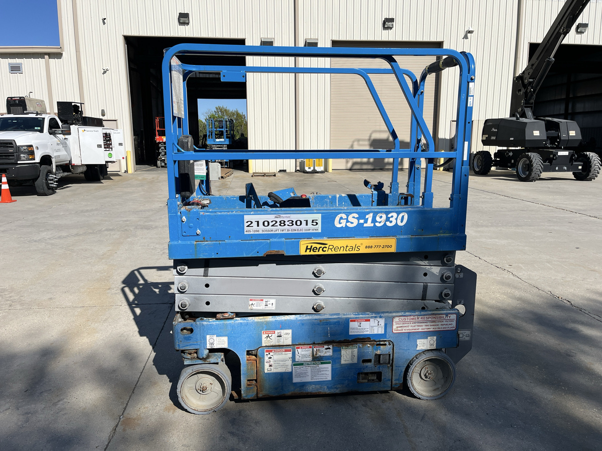 2019 Genie GS-1930