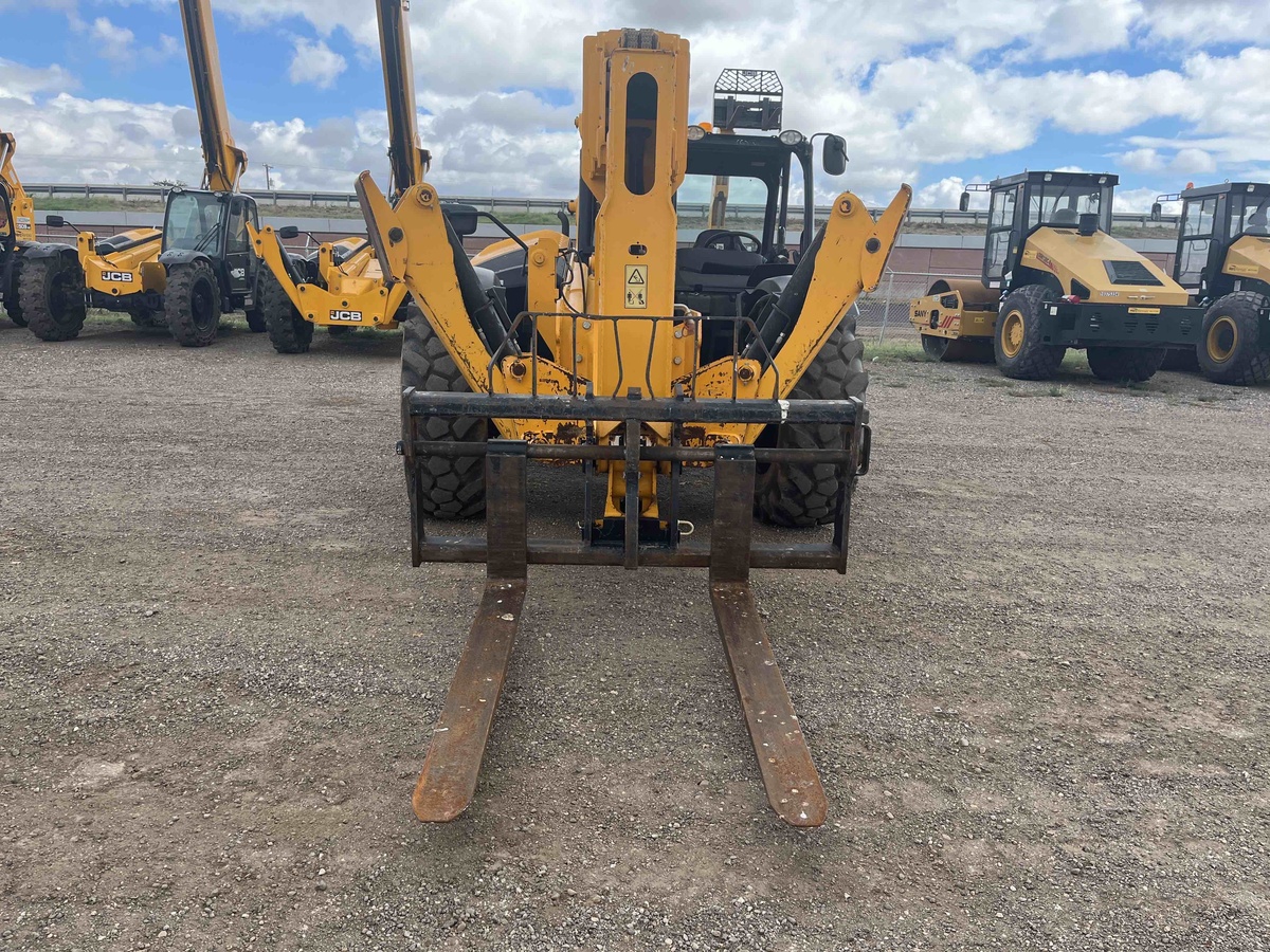 2021 JCB 512-56-5