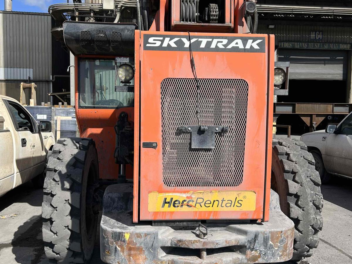 2020 SkyTrak 12054