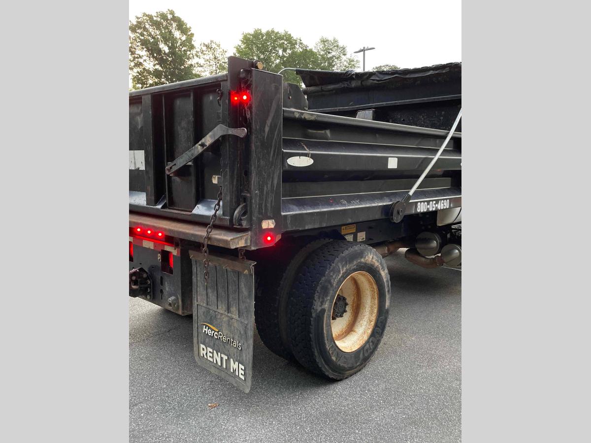 2015 Ford F750