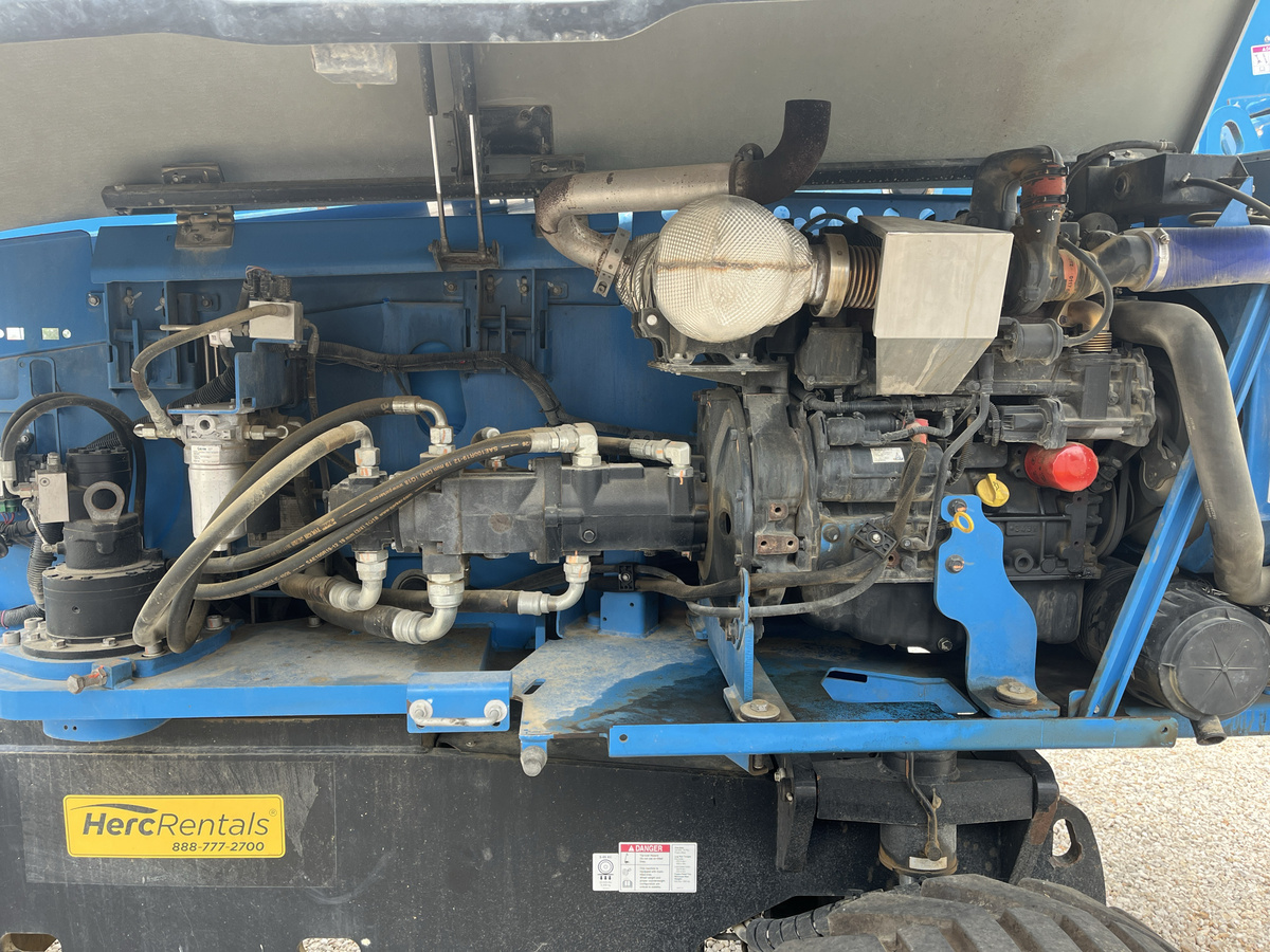2018 Genie S-85-8