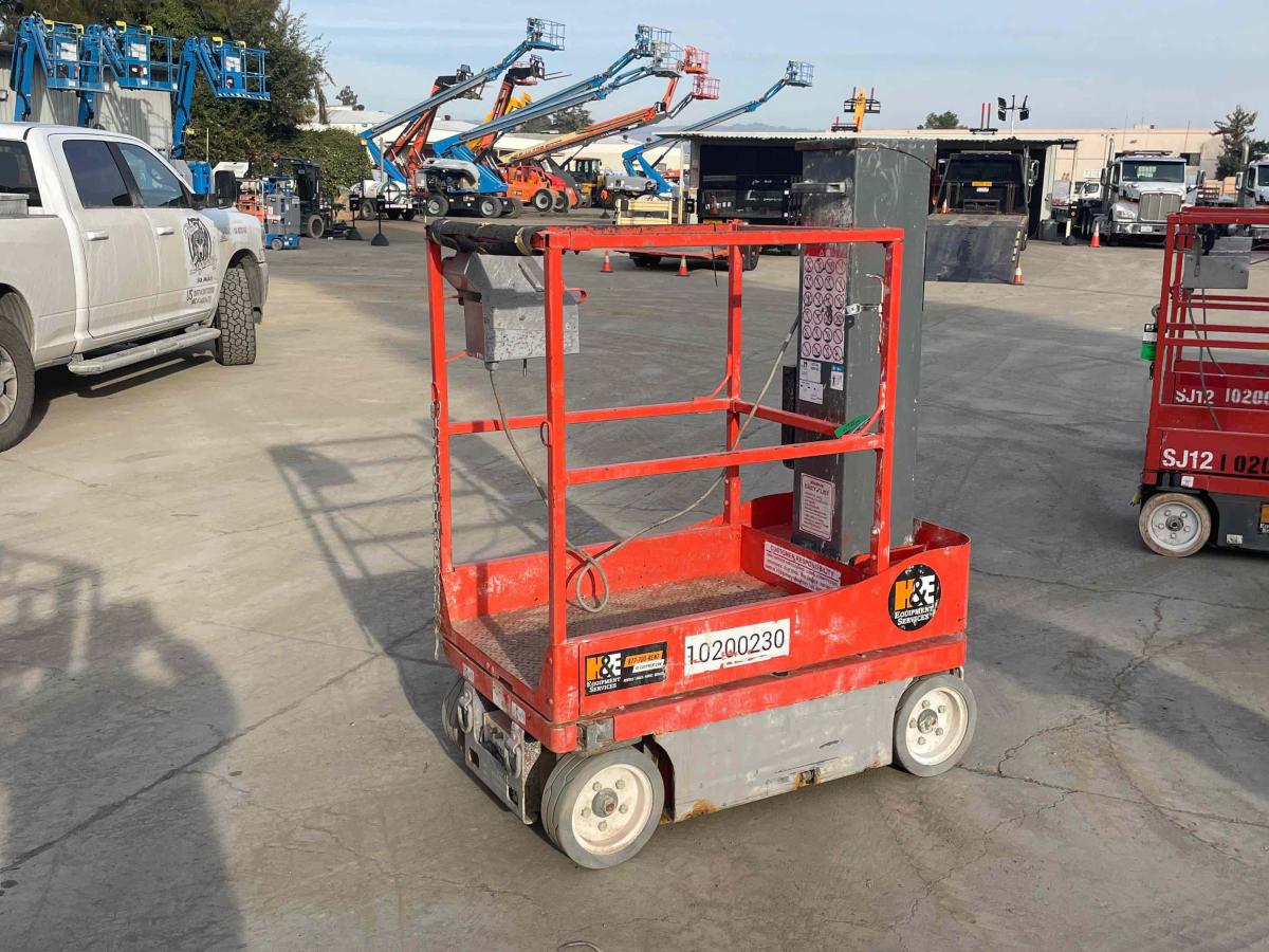 2016 Skyjack SJ12