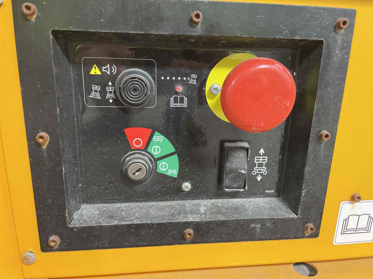 2021 Hy-Brid Lifts PS-1430