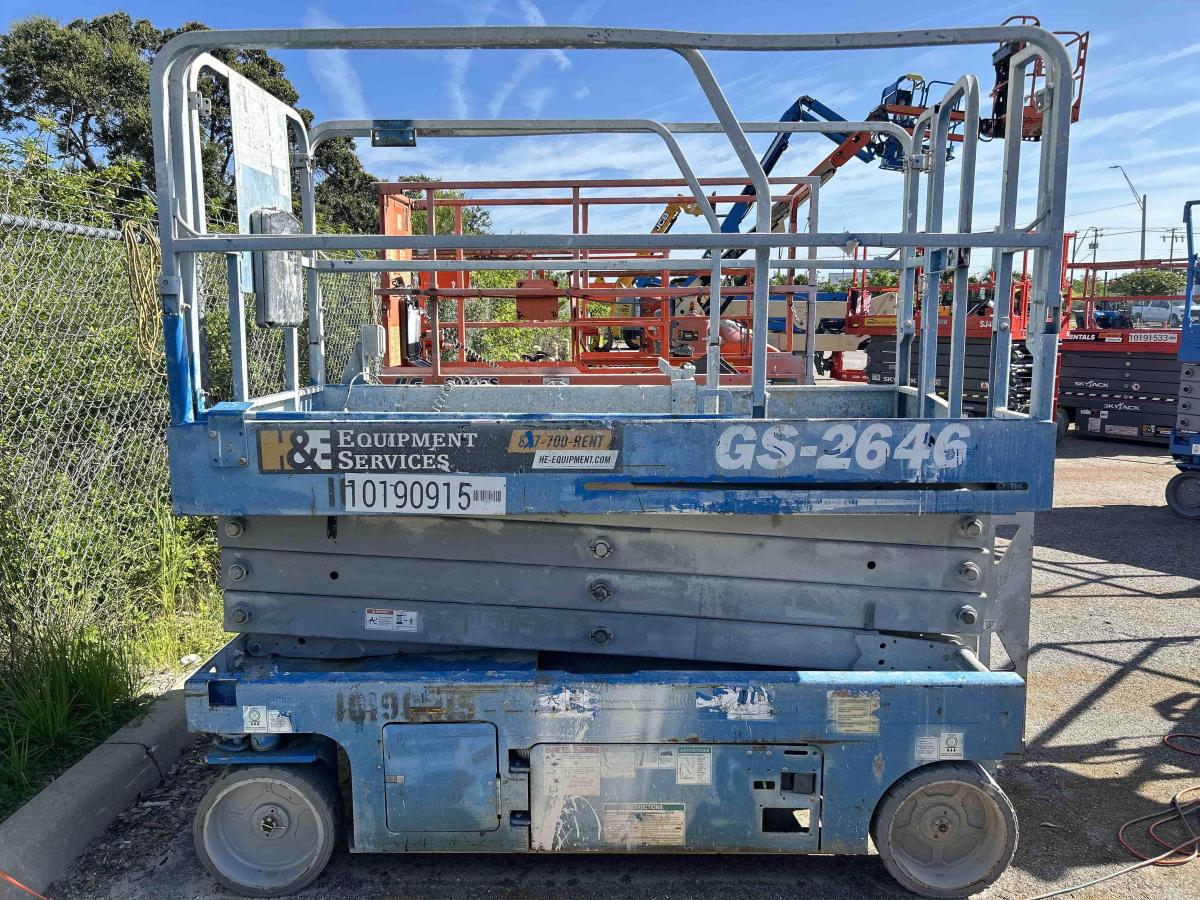2016 Genie GS-2646