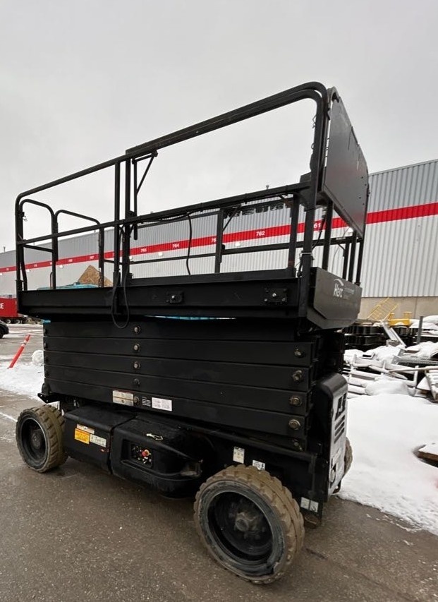 2011 JLG 4069LE