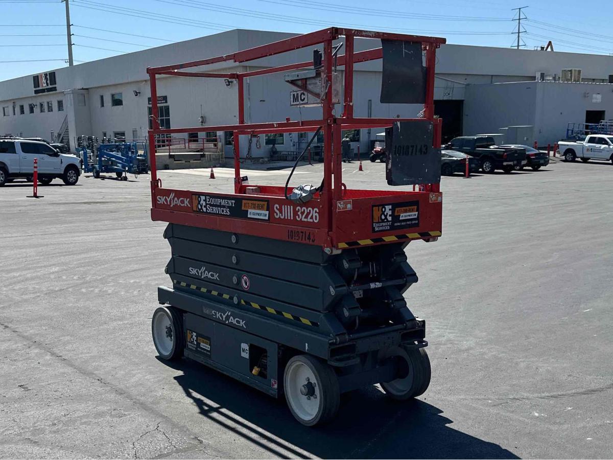 2016 Skyjack SJ3226