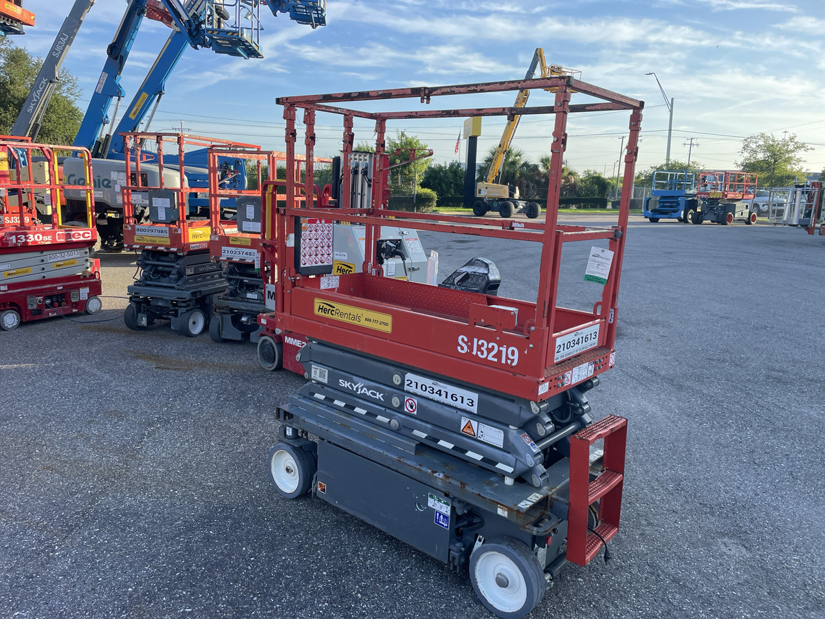 2021 Skyjack SJ3219-2