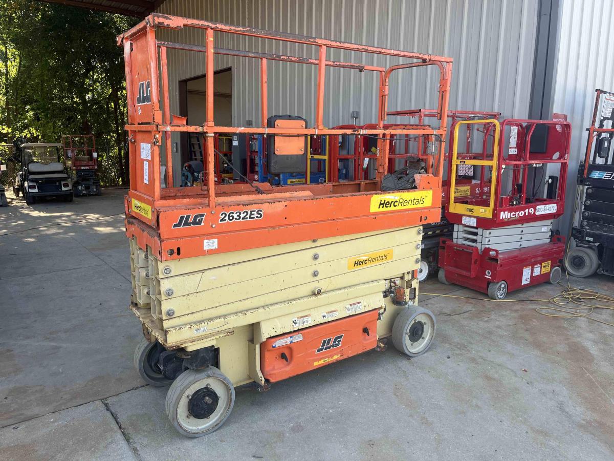 2018 JLG 2632ES-2