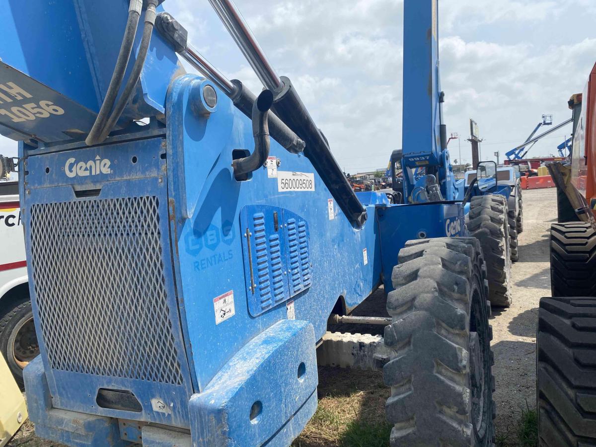 2018 Genie GTH-1056
