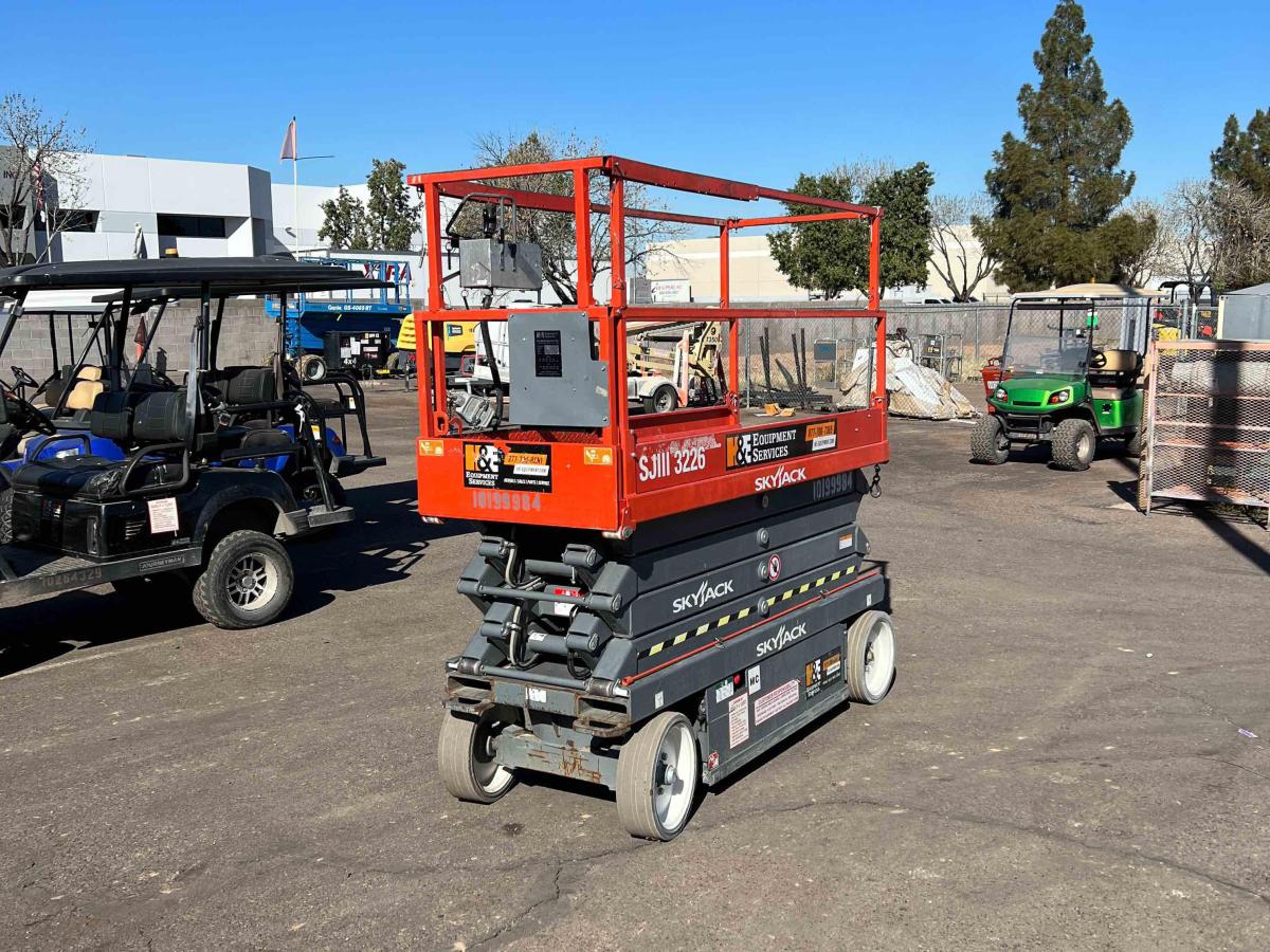 2016 Skyjack SJ3226