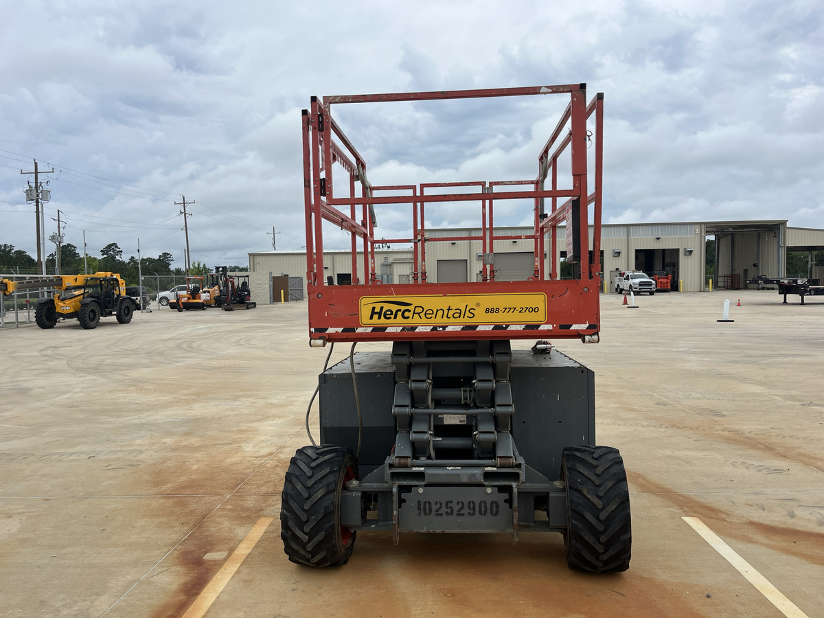 2018 Skyjack SJ-6832RT-5