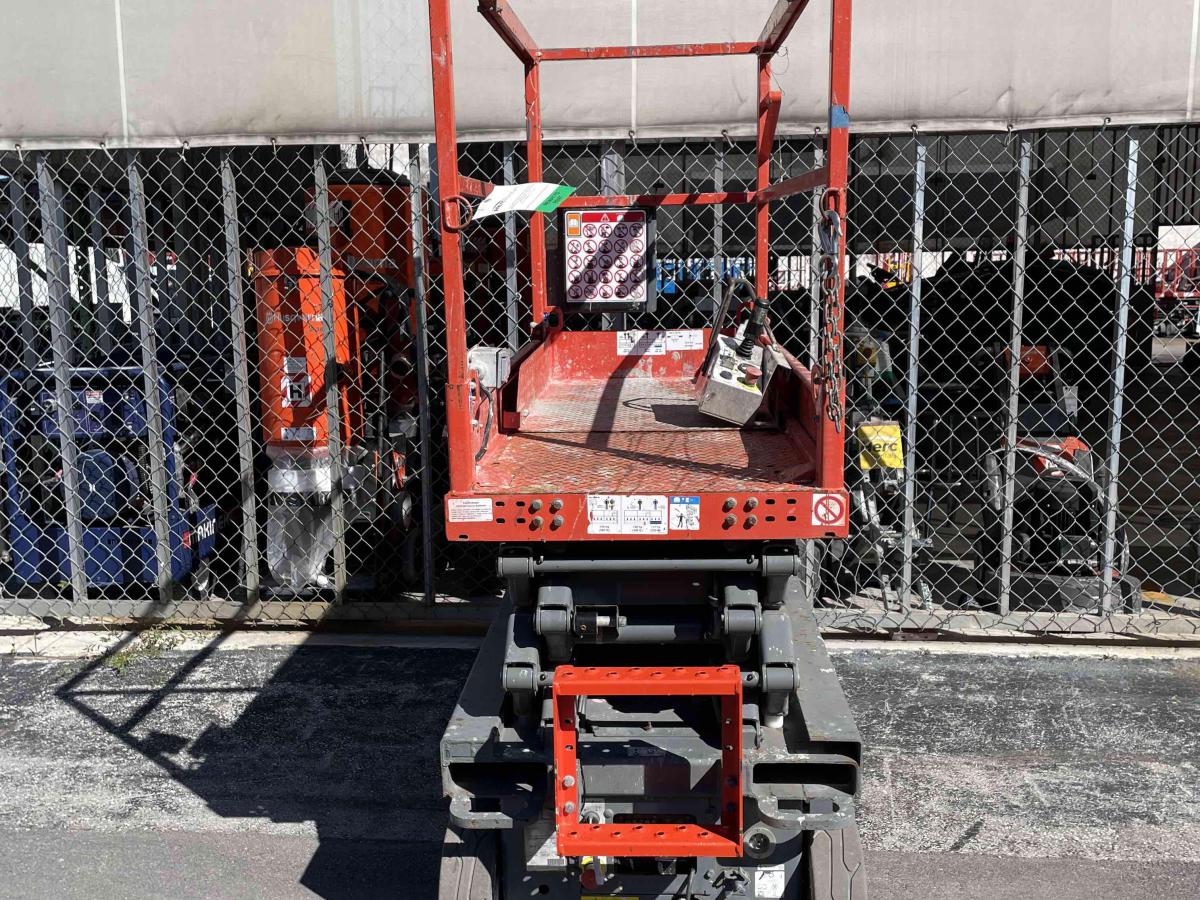 2017 Skyjack SJ3219