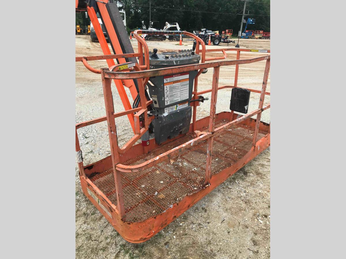 2013 JLG 860SJ