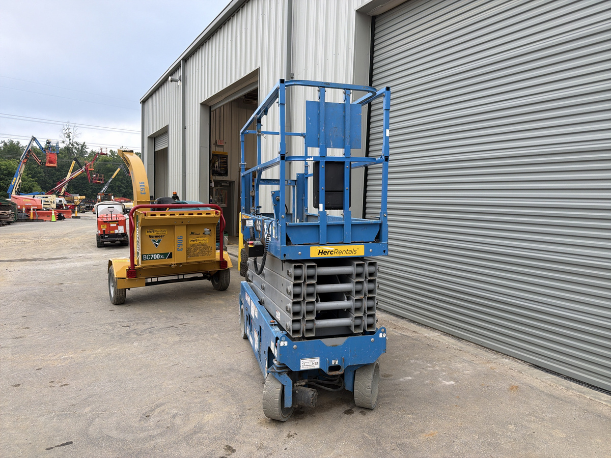 2019 Genie GS-3232-3