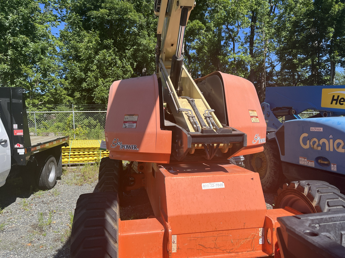 2018 JLG 600S