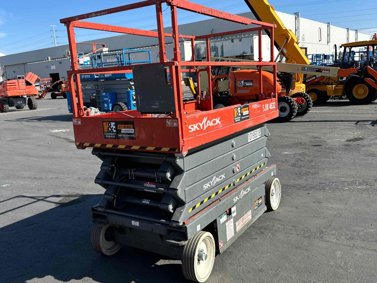 2016 Skyjack SJ4632