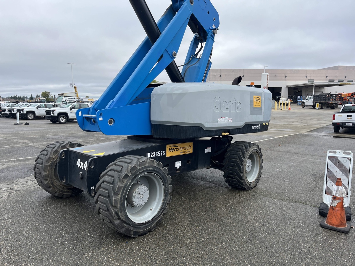 2018 Genie S-85-4
