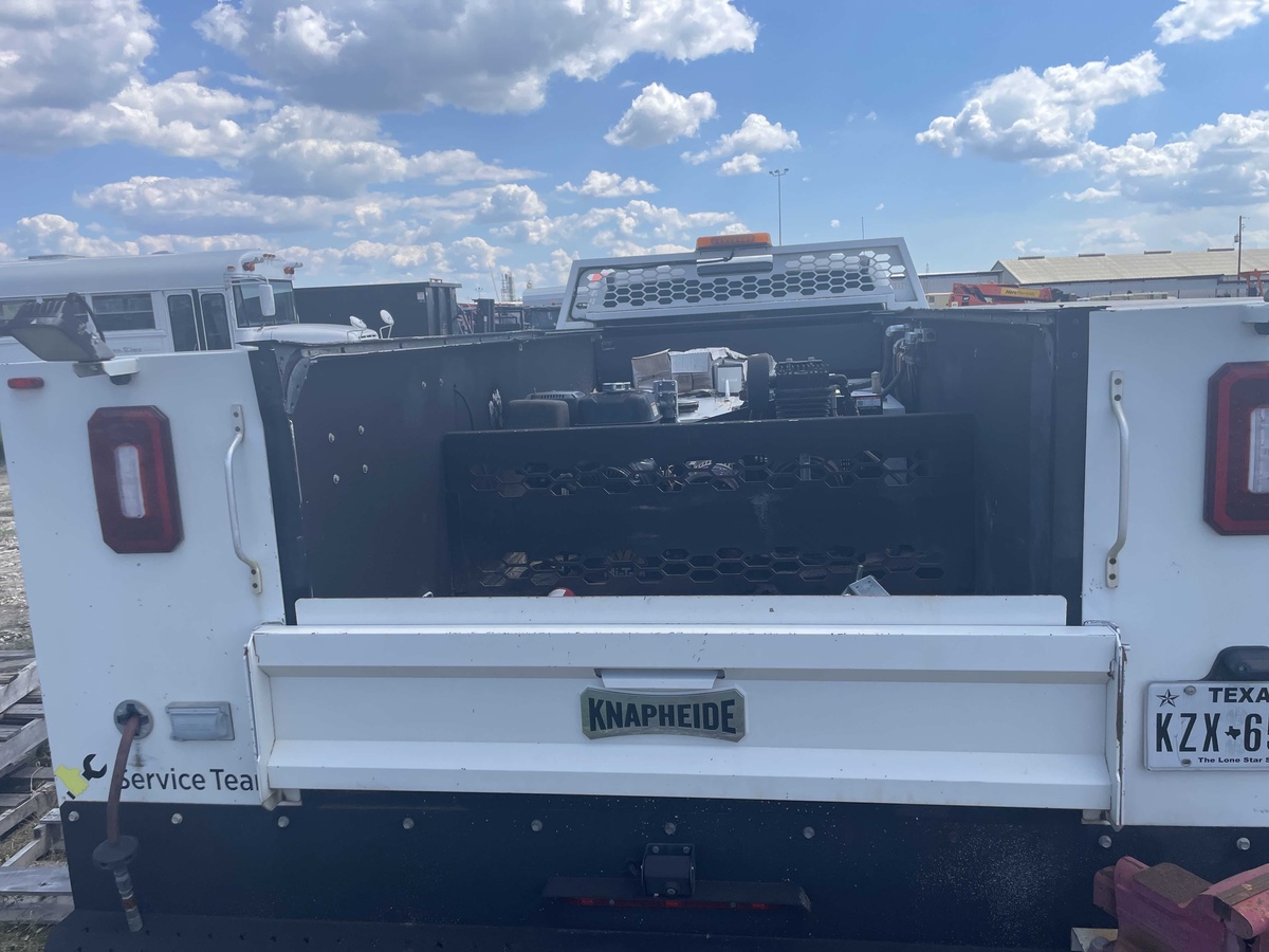 2018 Ford F550-4