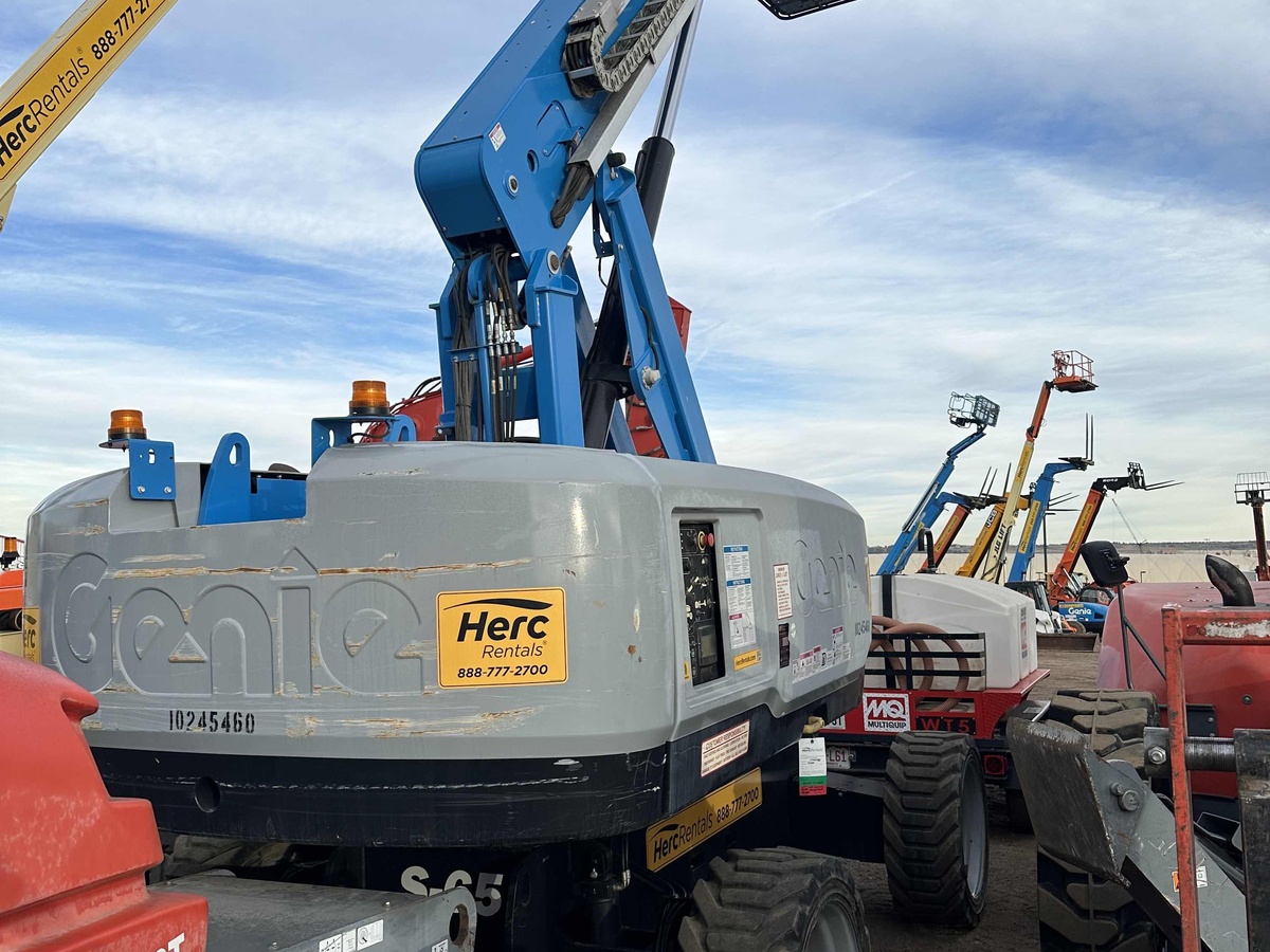 2018 Genie S-65