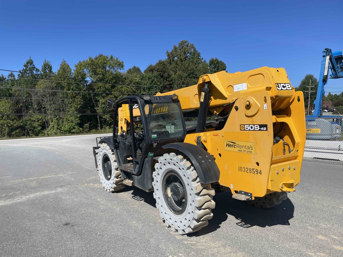 2021 JCB 509-42-3