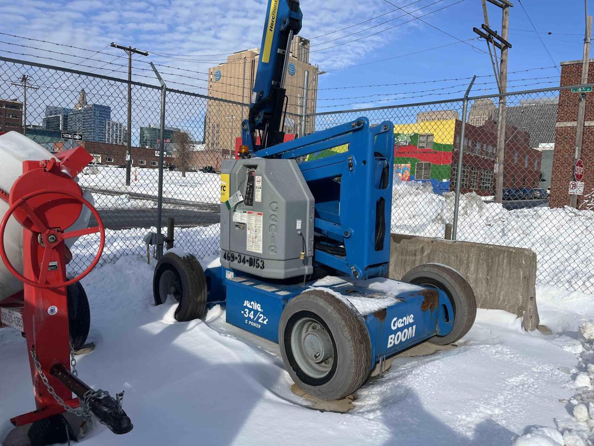 2013 Genie Z34/22DC