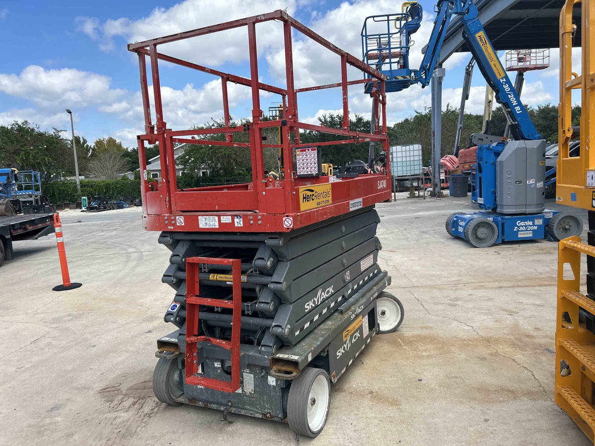 2022 Skyjack SJ4740-1