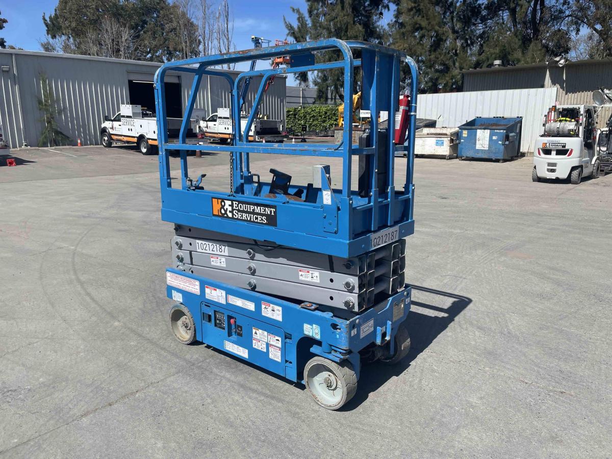 2017 Genie GS-1930