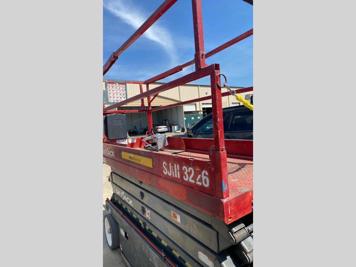 2015 Skyjack SJ3226
